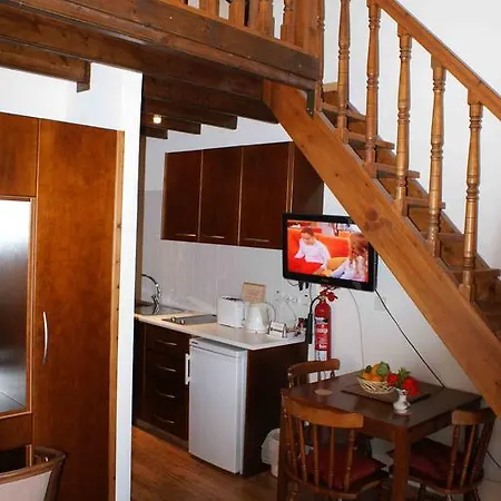 Atratsa Mountain Kalopanagiotis