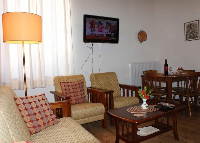 Atratsa Mountain * Kalopanagiotis